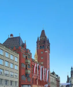 Florian’s Reisemosaik – Auf Flüstertour in der Stadt der Medizin nach Basel reisen - Erlebnis Städtereise