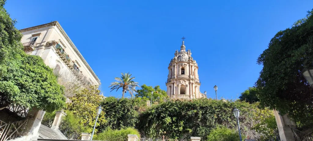 Modica und seine versteckten UNESCO Welterbe Schätze auf Sizilien in Italien Schokolade und die Marina di Modica