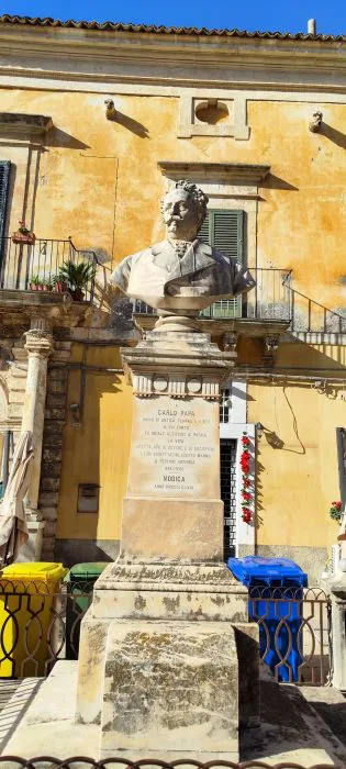 Modica und seine versteckten UNESCO Welterbe Schätze auf Sizilien in Italien Schokolade und die Marina di Modica